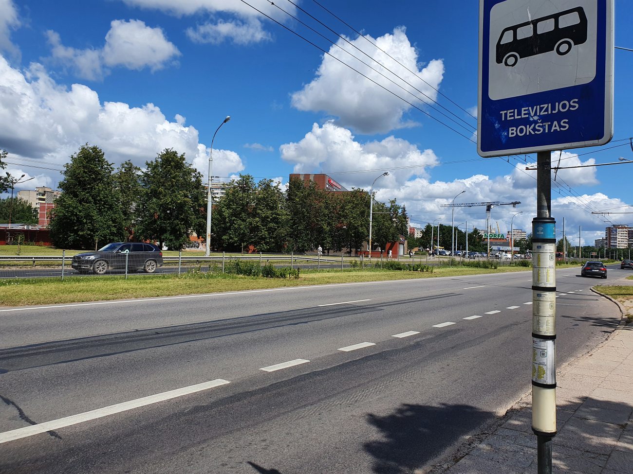 vilnius-tv-tower-bus-stop